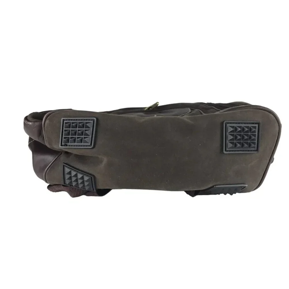 Bellino Unisex Adults Brown Inner Dividers Zipper Shoulder Strap Laptop‎ Bag